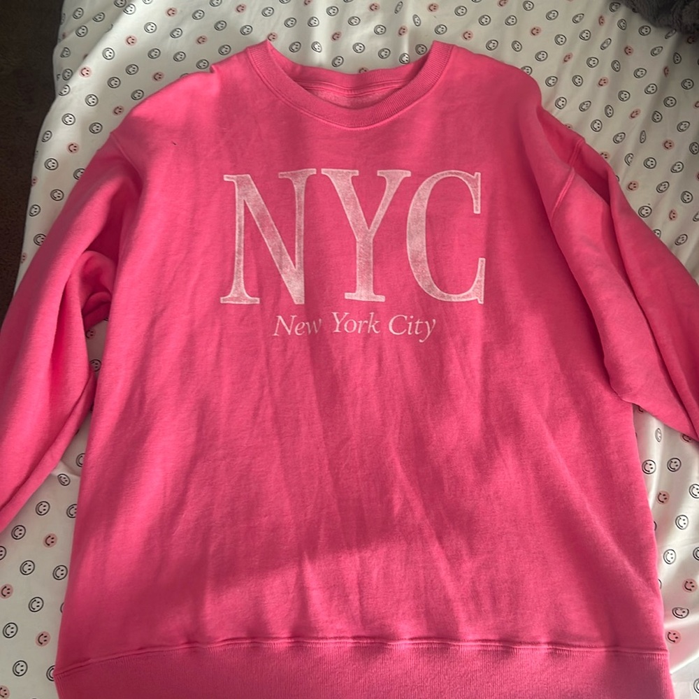 women’s sweatshirt, oversized